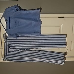 Womens  Willi Smith Matching Pants and Top. Top size Large. Pants size 14. Blue